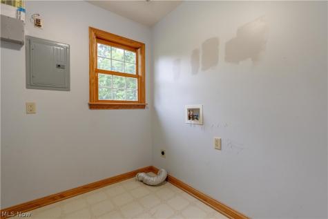 2919 Cliftmont Avenue NE Canton OH 44705