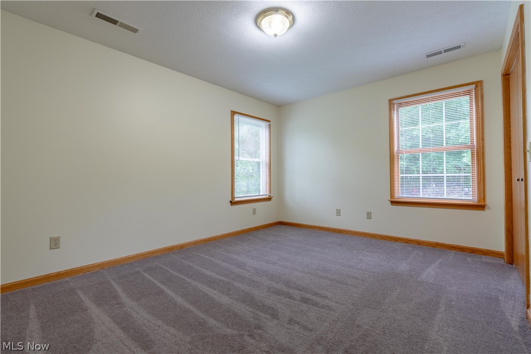 2919 Cliftmont Avenue NE Canton OH 44705