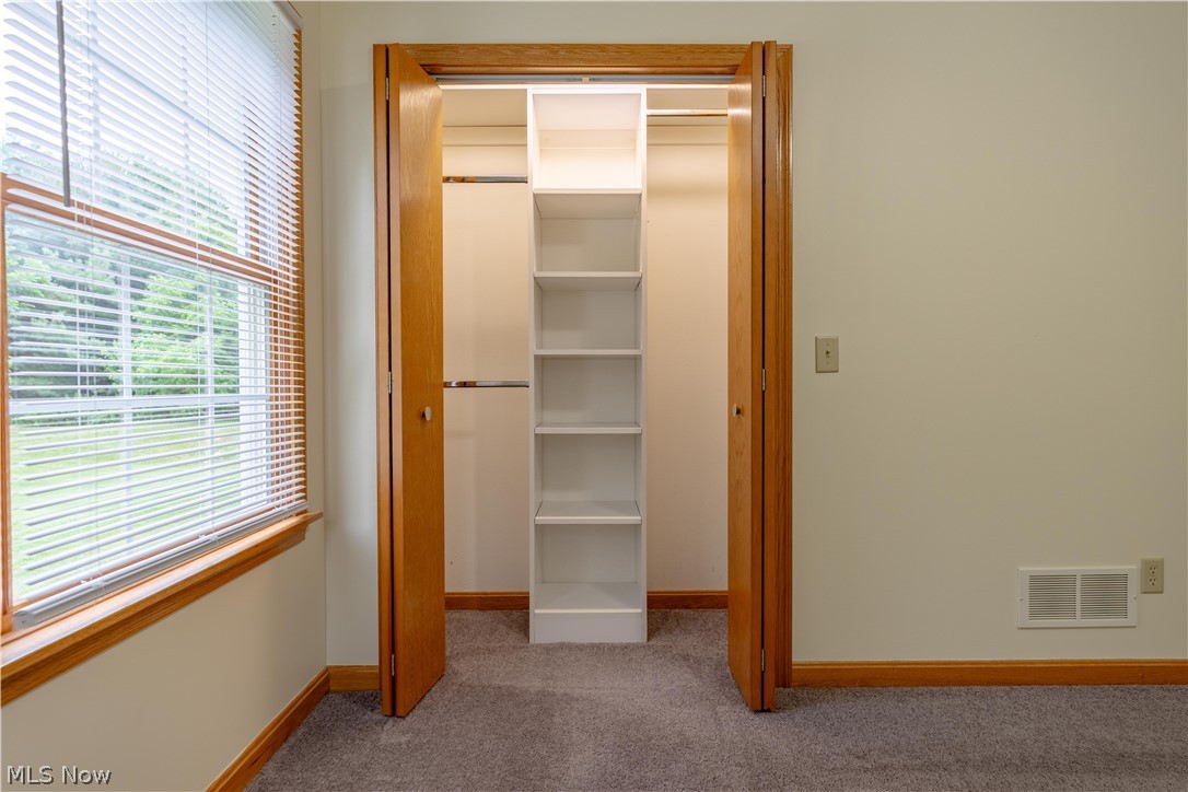 2919 Cliftmont Avenue NE Canton OH 44705
