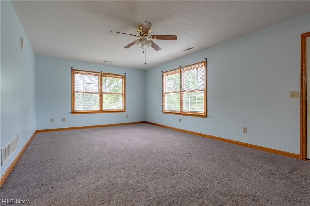 2919 Cliftmont Avenue NE Canton OH 44705