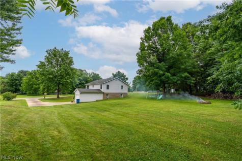 2919 Cliftmont Avenue NE Canton OH 44705