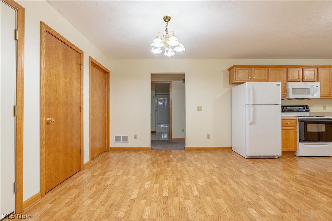 2919 Cliftmont Avenue NE Canton OH 44705