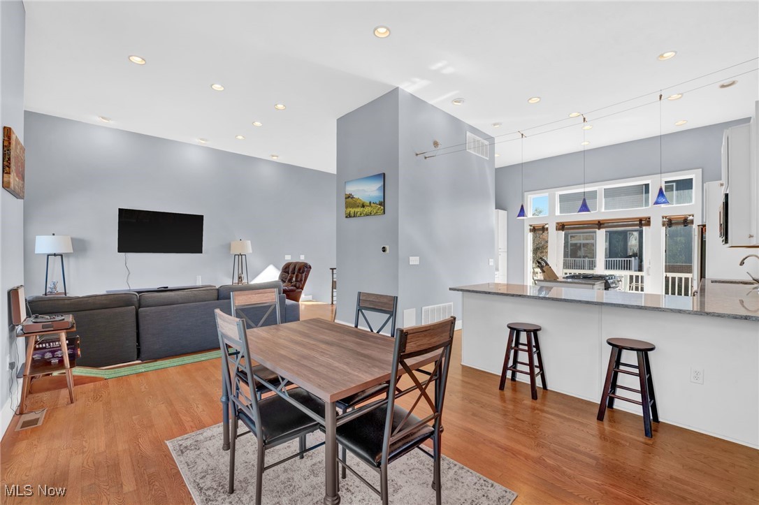 2227 City View Drive Cleveland OH 44112