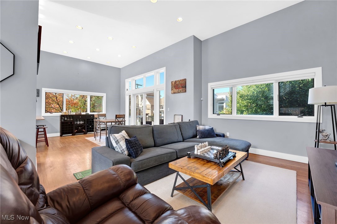 2227 City View Drive Cleveland OH 44112