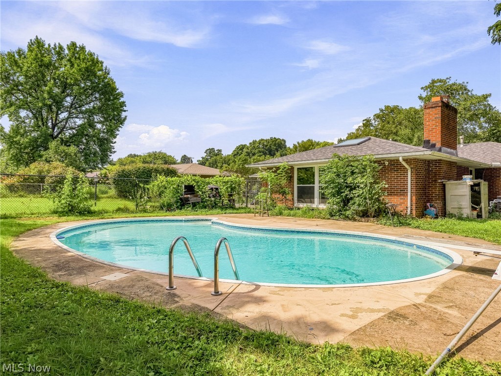 1428 Laurel Drive Macedonia OH 44056