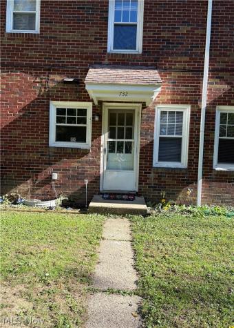 732 West Street Niles OH 44446