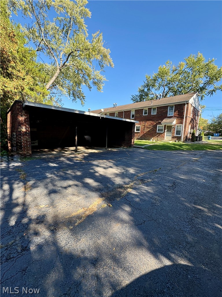732 West Street Niles OH 44446