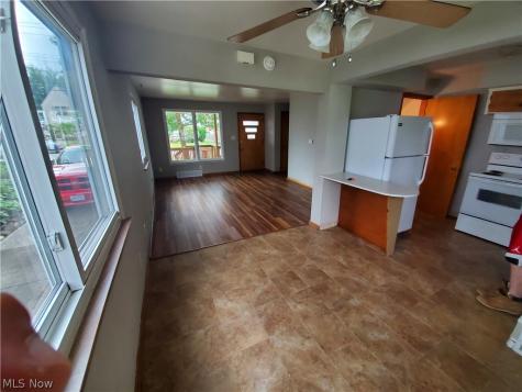 2562 3rd Street Cuyahoga Falls OH 44221