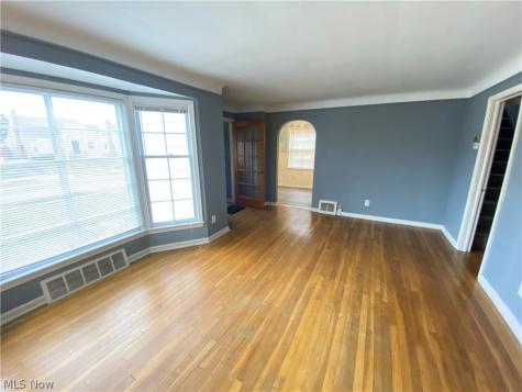 4129 Wilmington Road South Euclid OH 44121
