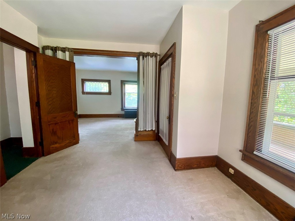 179 Oakdale Avenue Akron OH 44302