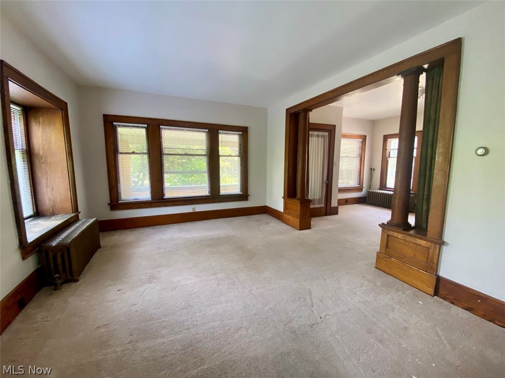 179 Oakdale Avenue Akron OH 44302