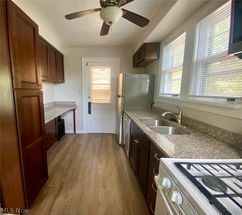 179 Oakdale Avenue Akron OH 44302