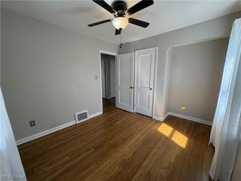 602 Huntmere Drive Bay Village OH 44140