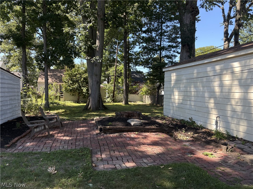 602 Huntmere Drive Bay Village OH 44140