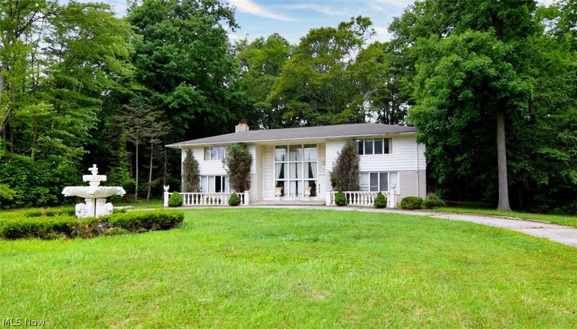 32049 Gates Mills Boulevard Pepper Pike OH 44124