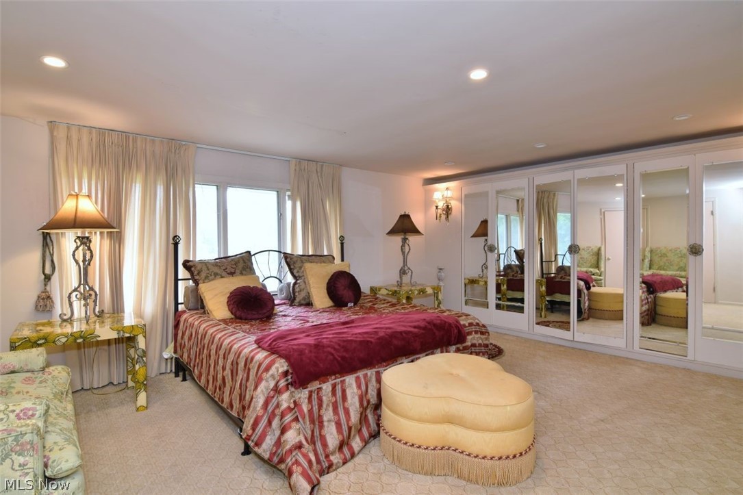 32049 Gates Mills Boulevard Pepper Pike OH 44124