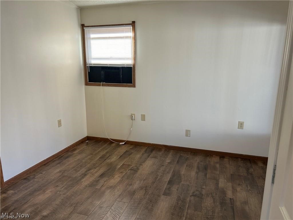 704 Main Avenue Dresden OH 43821