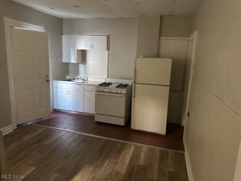 2109 Halstead Avenue Lakewood OH 44107
