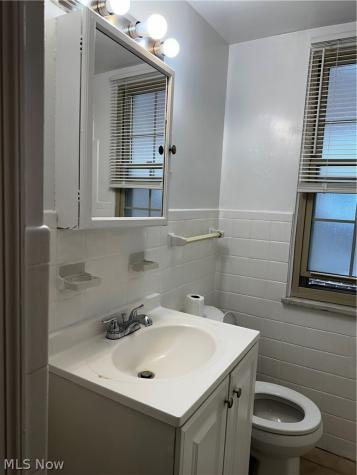 2676 Noble Road Cleveland Heights OH 44121