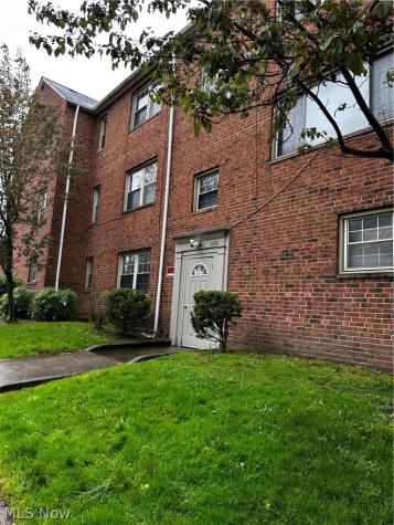 2676 Noble Road Cleveland Heights OH 44121