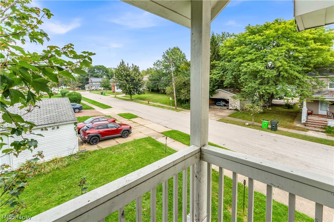 93 Ellenwood Avenue Bedford OH 44146