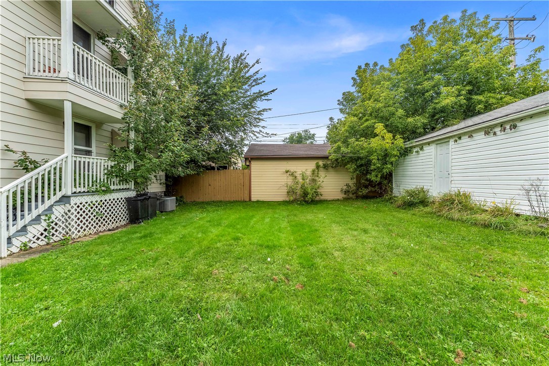 93 Ellenwood Avenue Bedford OH 44146