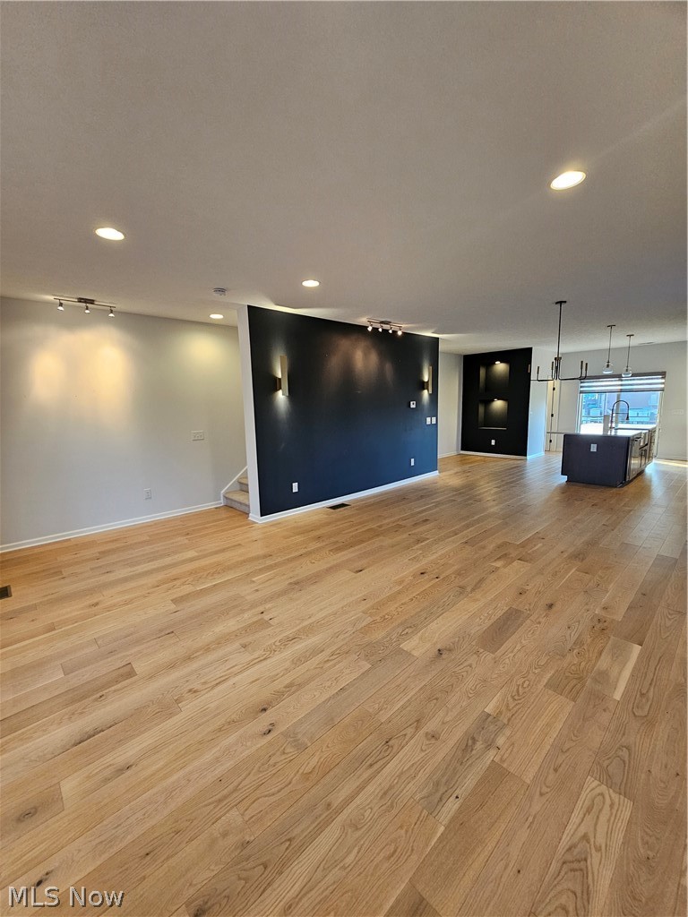 31 Ashbourne Drive Westlake OH 44145