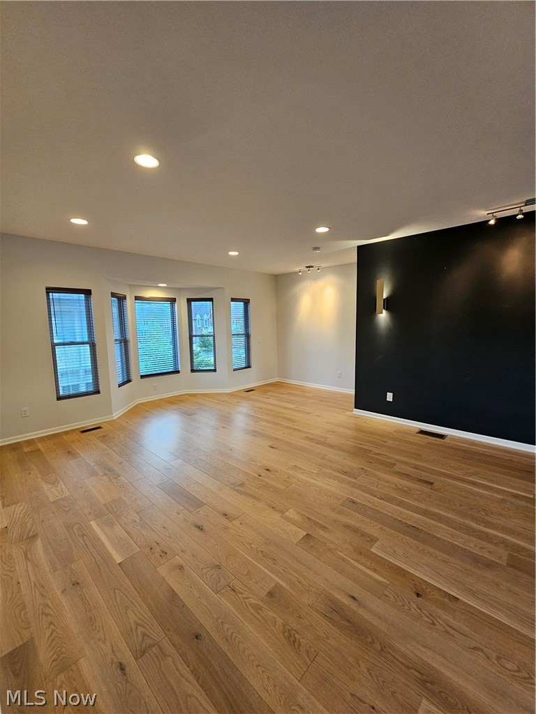 31 Ashbourne Drive Westlake OH 44145