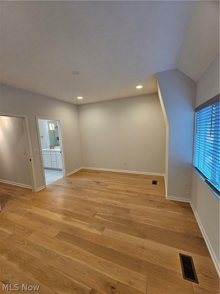 31 Ashbourne Drive Westlake OH 44145