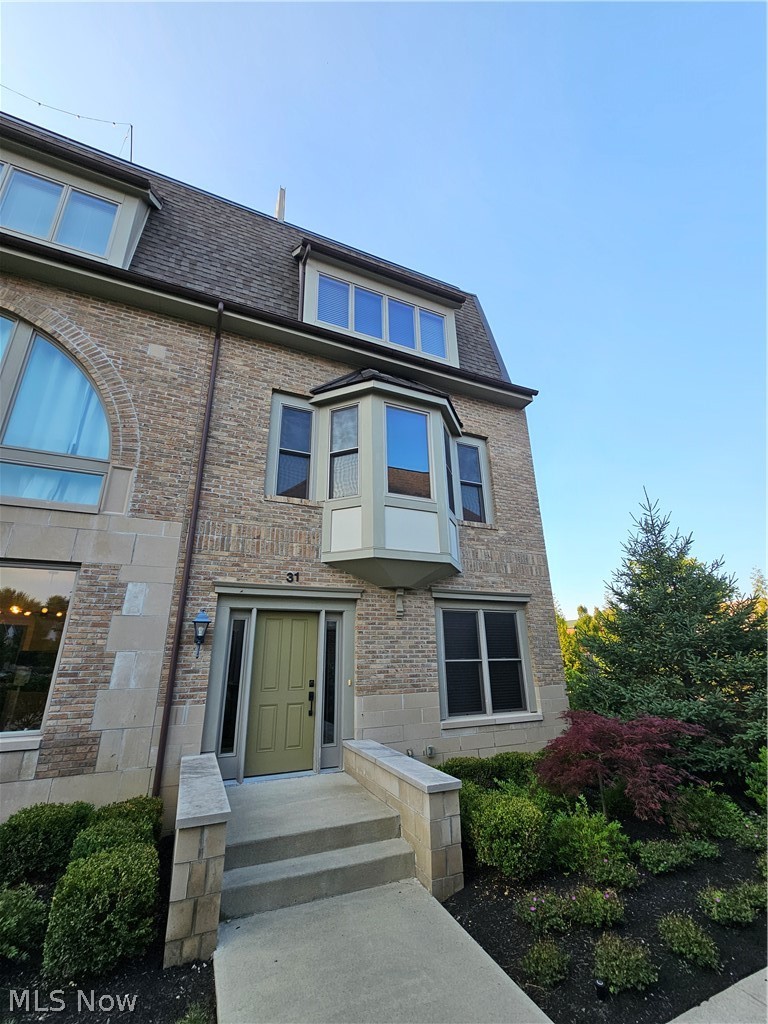 31 Ashbourne Drive Westlake OH 44145