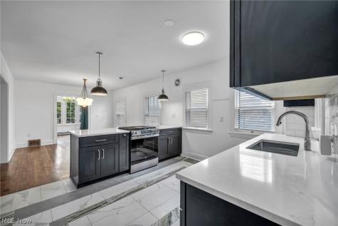 2135 Coventry Road Cleveland Heights OH 44118