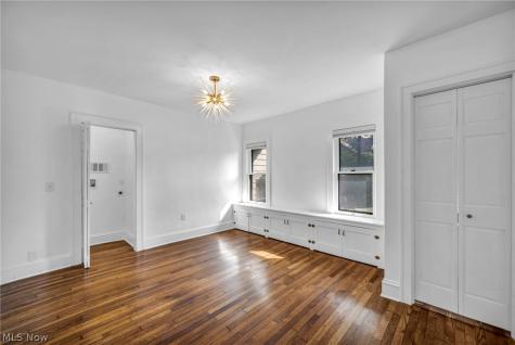 2135 Coventry Road Cleveland Heights OH 44118