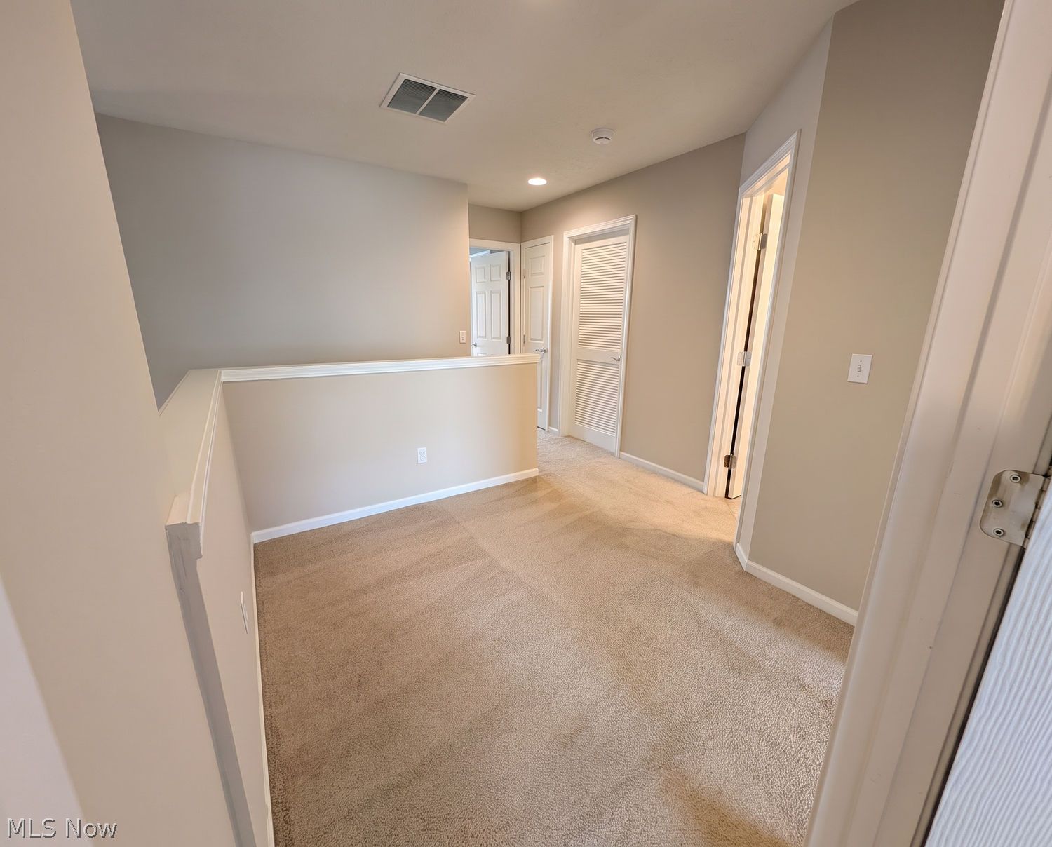 991 Croghan Way Akron OH 44321