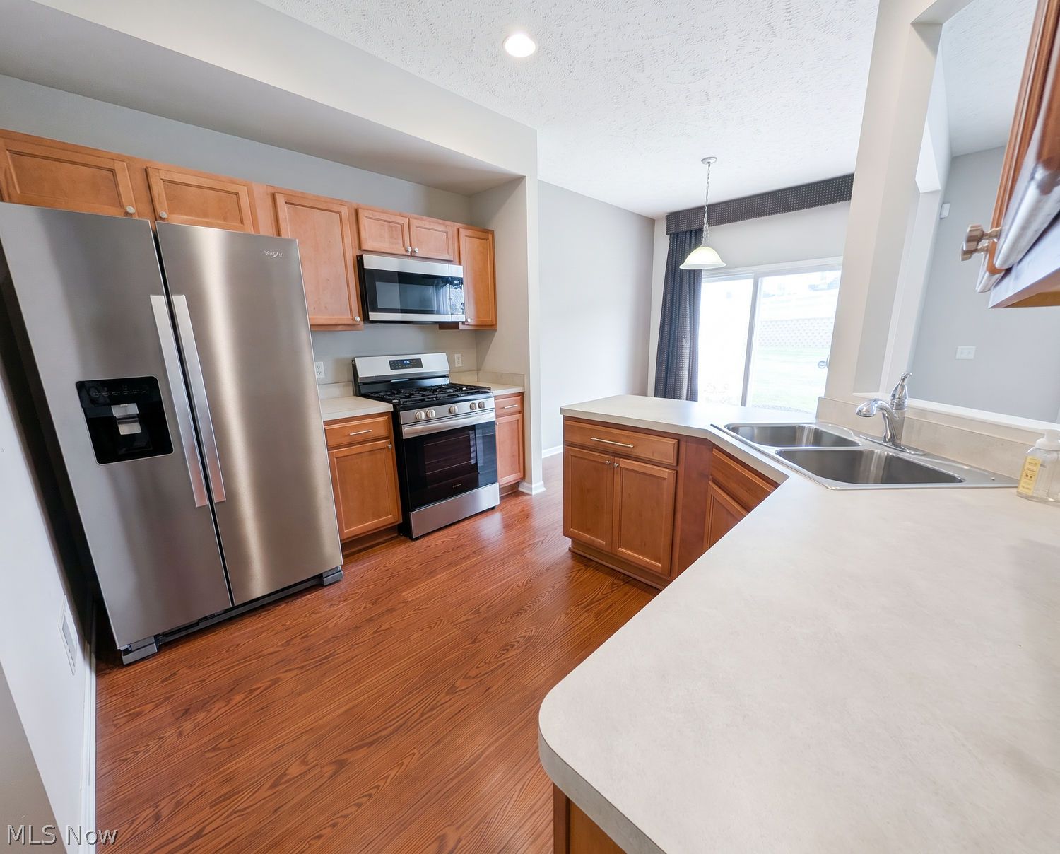 991 Croghan Way Akron OH 44321