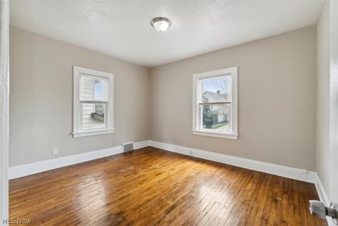 3361 Beechwood Avenue Cleveland Heights OH 44118