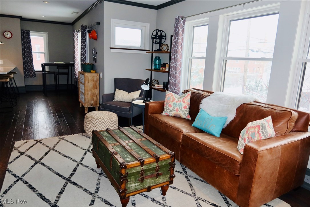 2231 W 10th Street Cleveland OH 44113