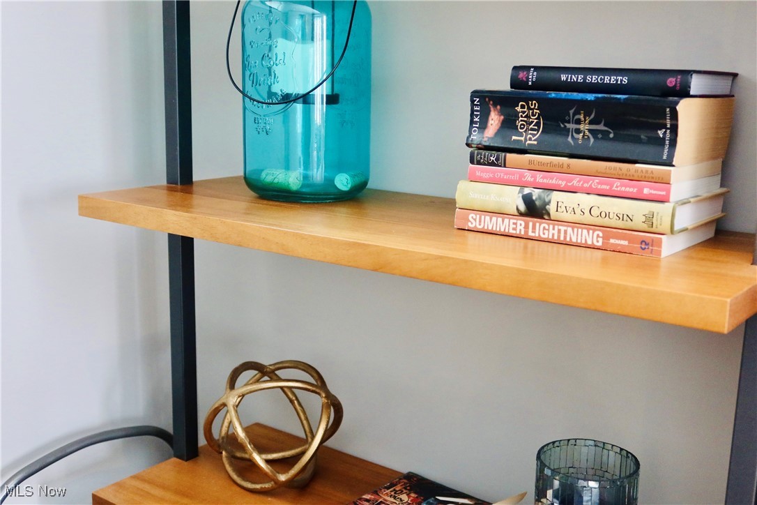 2231 W 10th Street Cleveland OH 44113