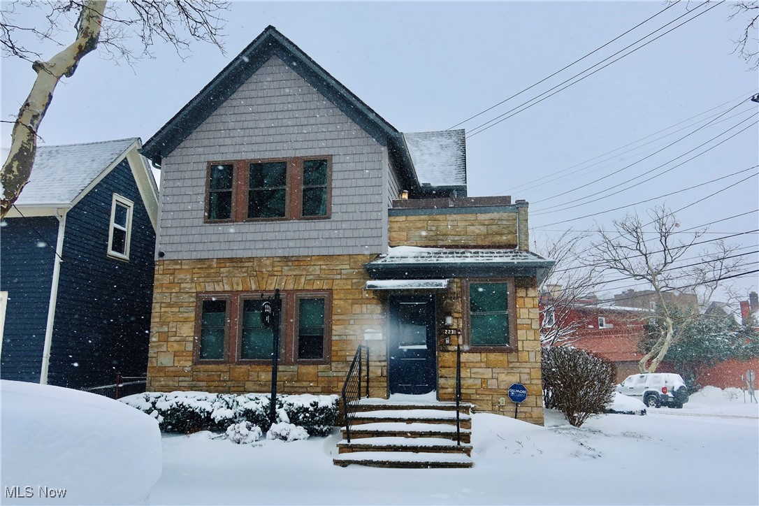 2231 W 10th Street Cleveland OH 44113