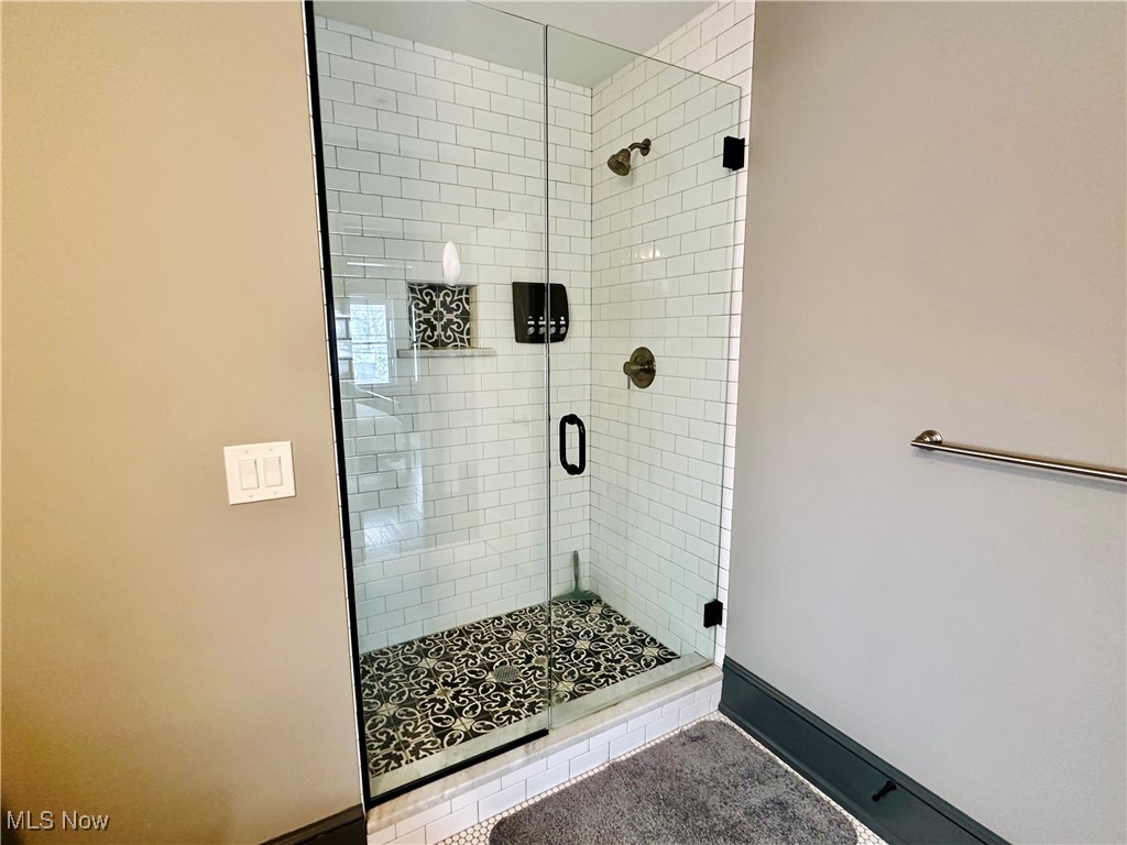 2231 W 10th Street Cleveland OH 44113