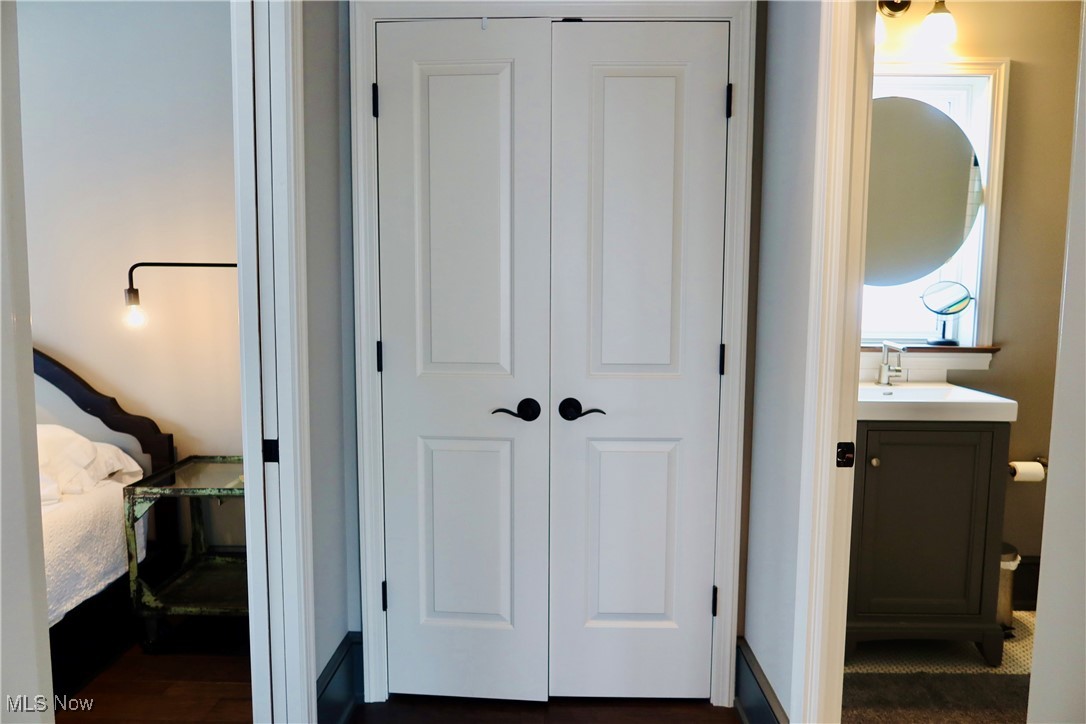 2231 W 10th Street Cleveland OH 44113