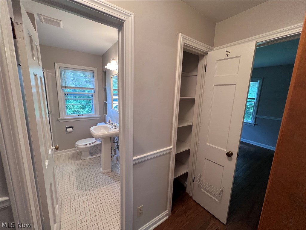 75 Olive Street Chagrin Falls OH 44022