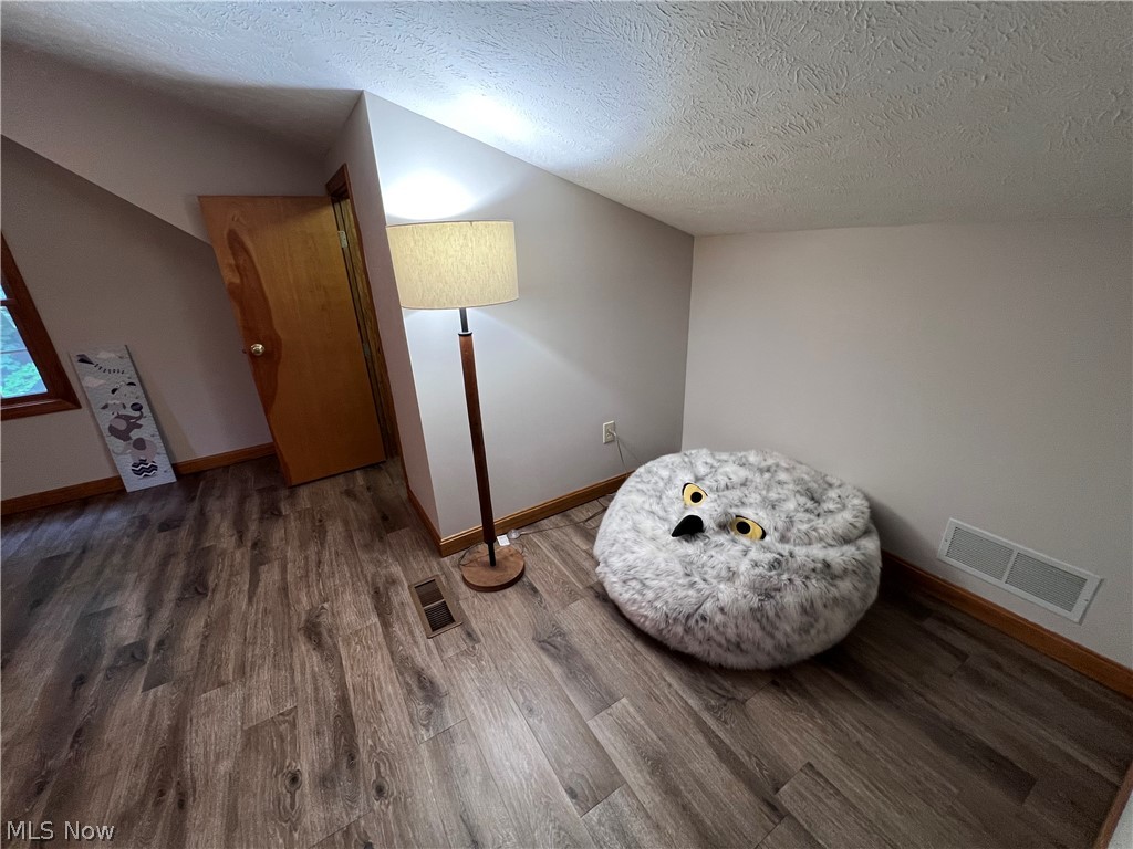 75 Olive Street Chagrin Falls OH 44022