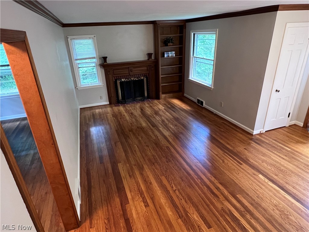 75 Olive Street Chagrin Falls OH 44022