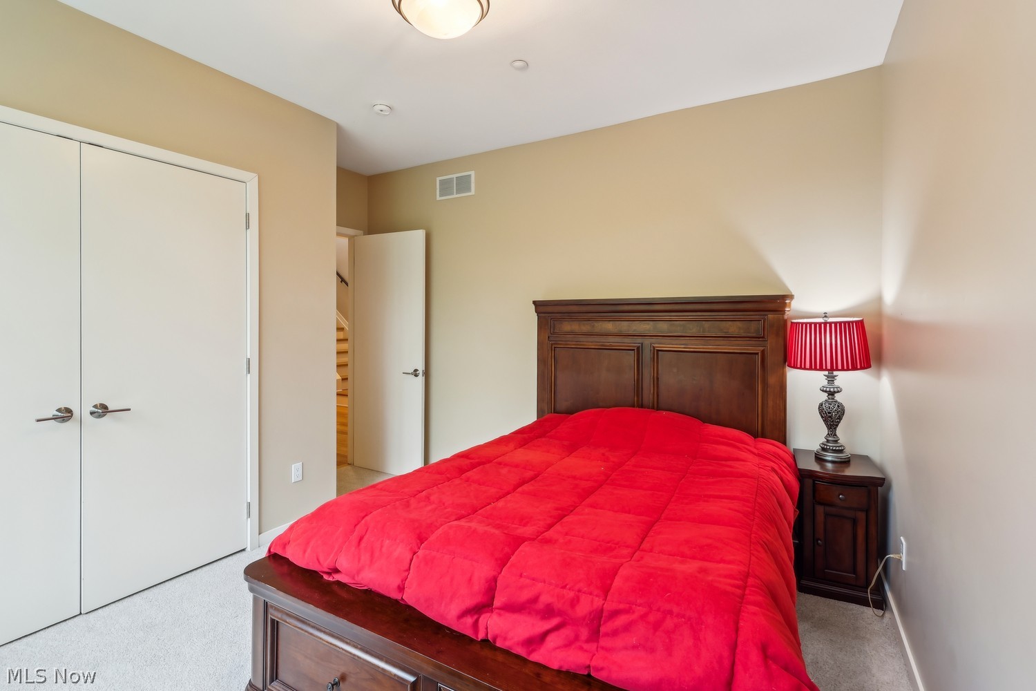 11 Clifton Pointe Lakewood OH 44107