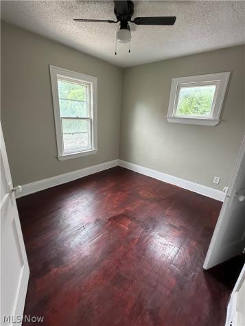 9703 Park Heights Avenue Garfield Heights OH 44125