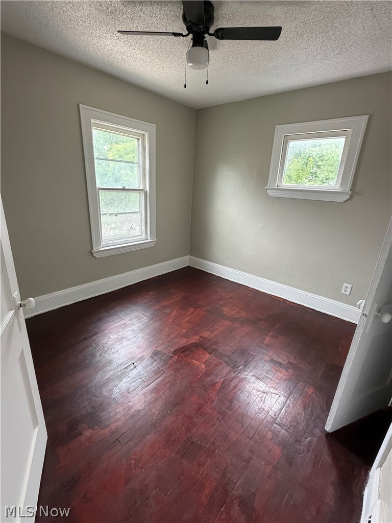 9703 Park Heights Avenue Garfield Heights OH 44125