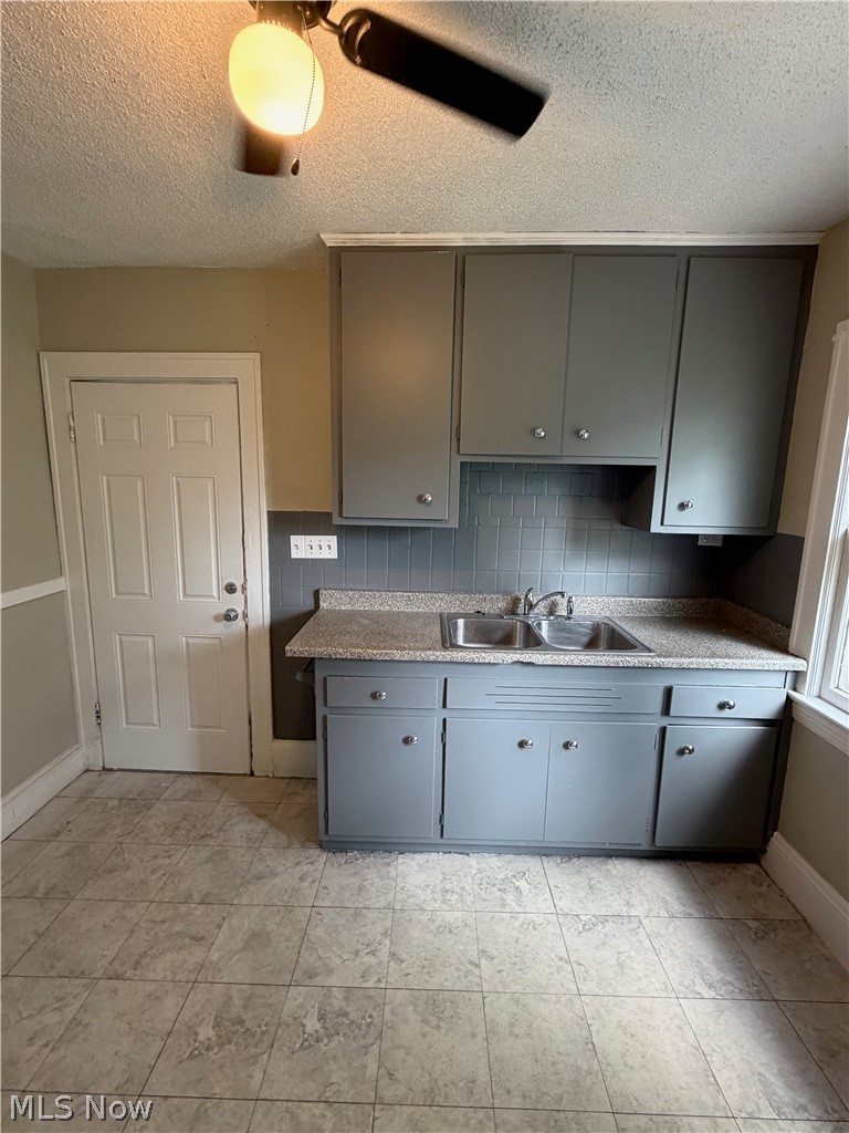 9703 Park Heights Avenue Garfield Heights OH 44125