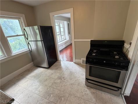9703 Park Heights Avenue Garfield Heights OH 44125