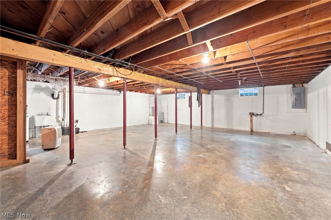 3527 E Smith Road Medina OH 44256