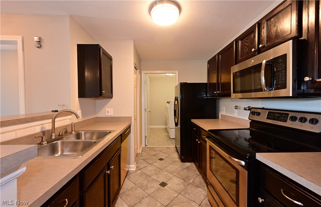 29842 Center Ridge Road Westlake OH 44145